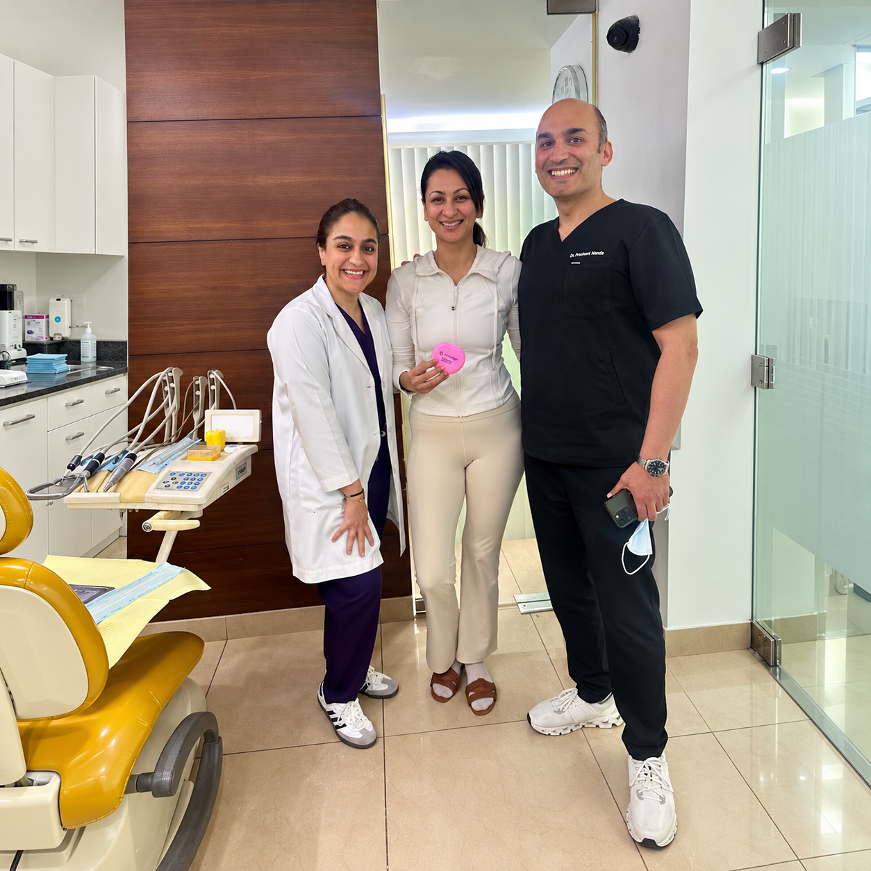 Mscocoqueen, Influencer, at Nanda Dental